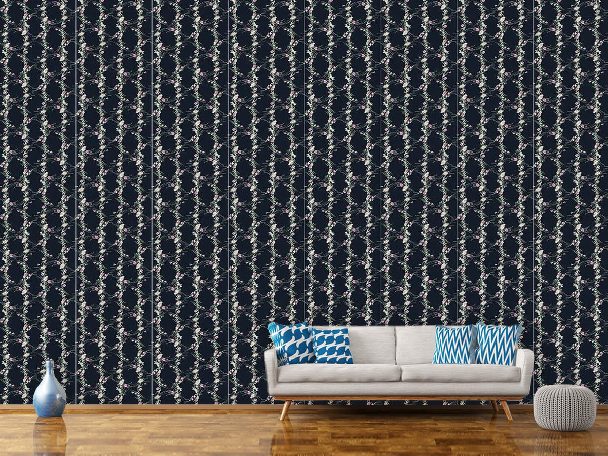 patterned-wallpaper-vintage-wildflowers