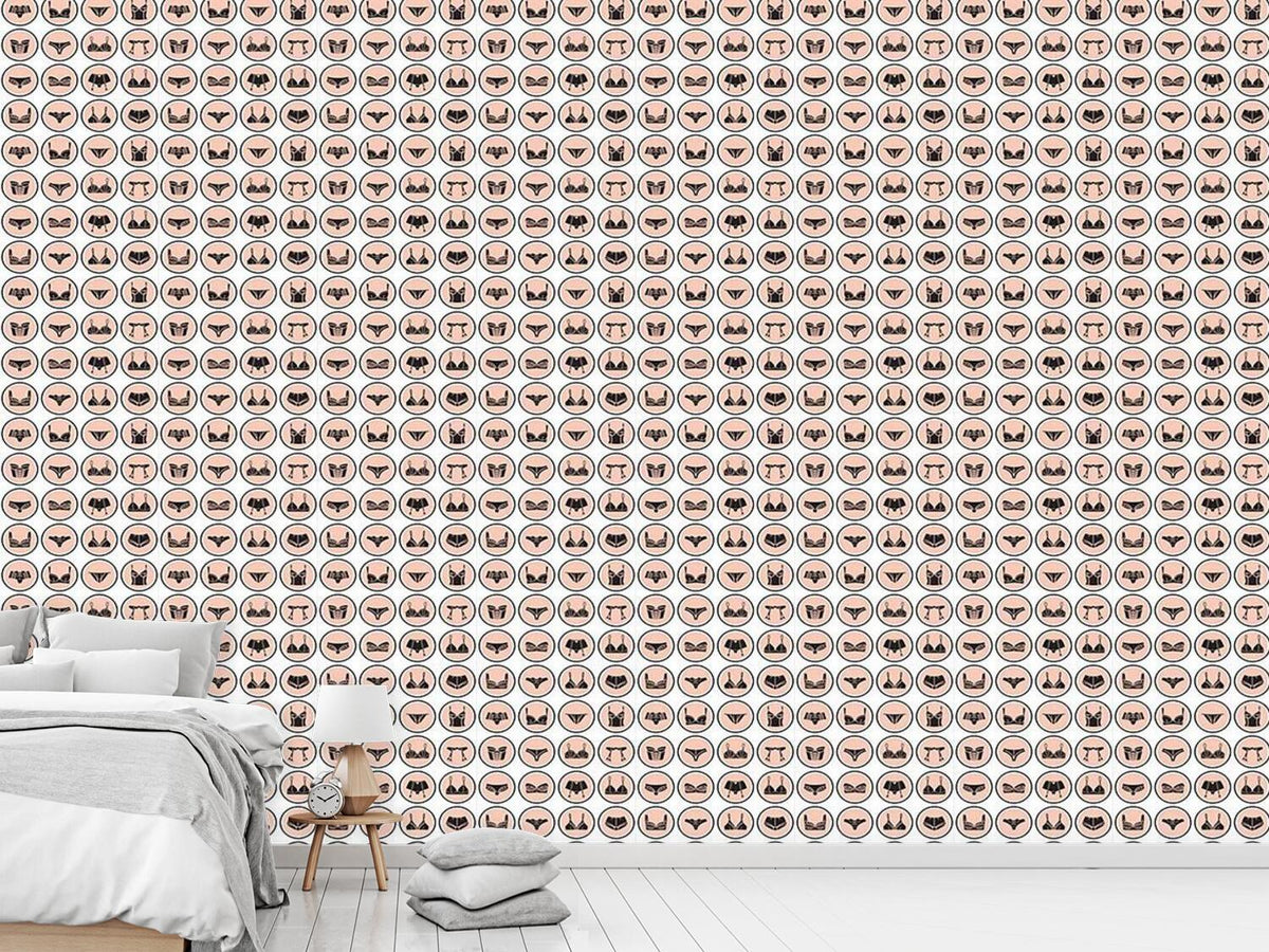 patterned-wallpaper-mod-lingerie