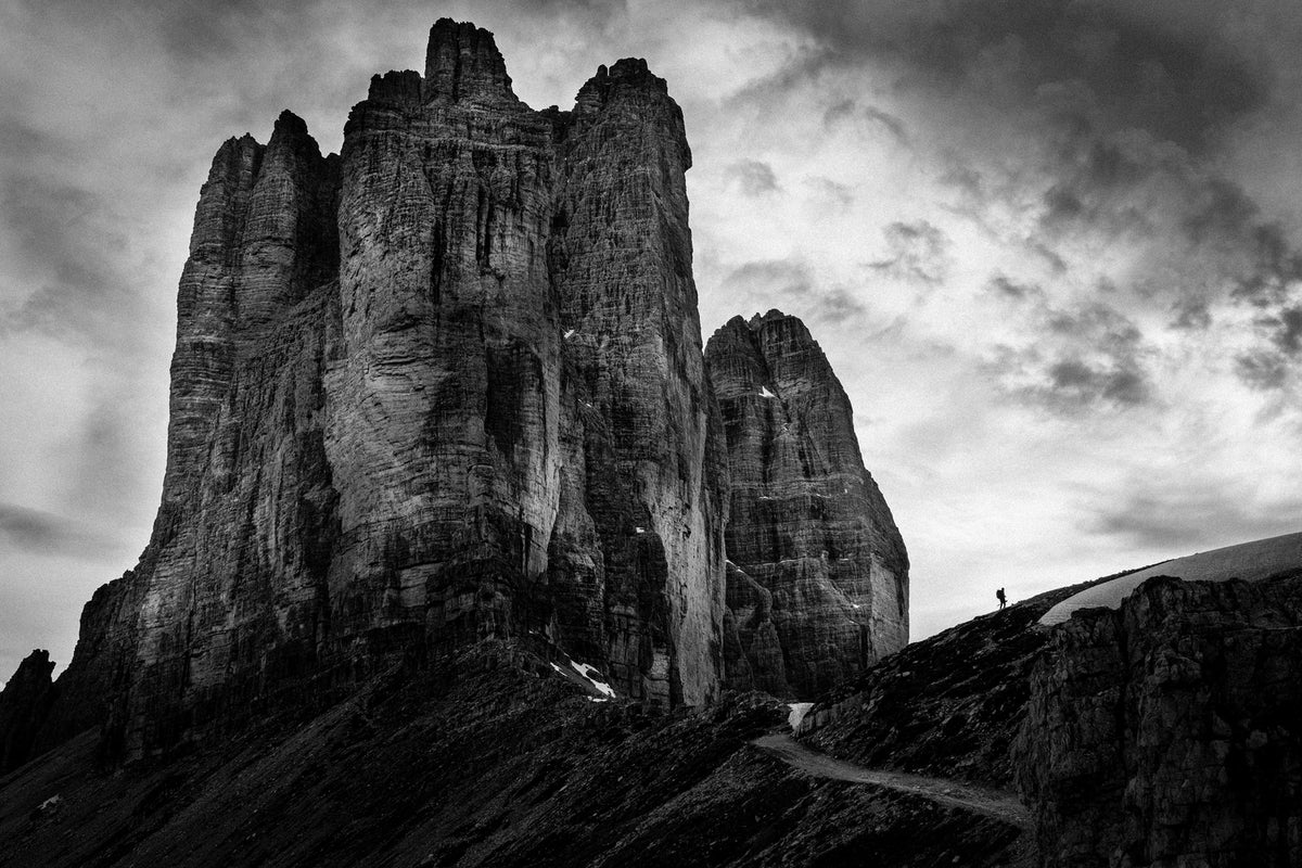 photo-wallpaper-tre-cime-tear-of-snow