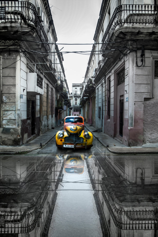 photo-wallpaper-classic-old-car-in-havana-cuba