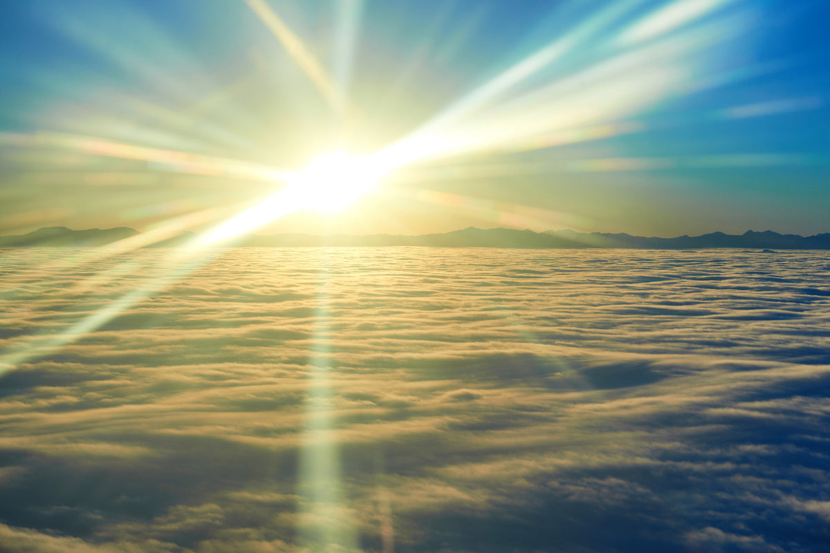 photo-wallpaper-sunrise-above-the-clouds