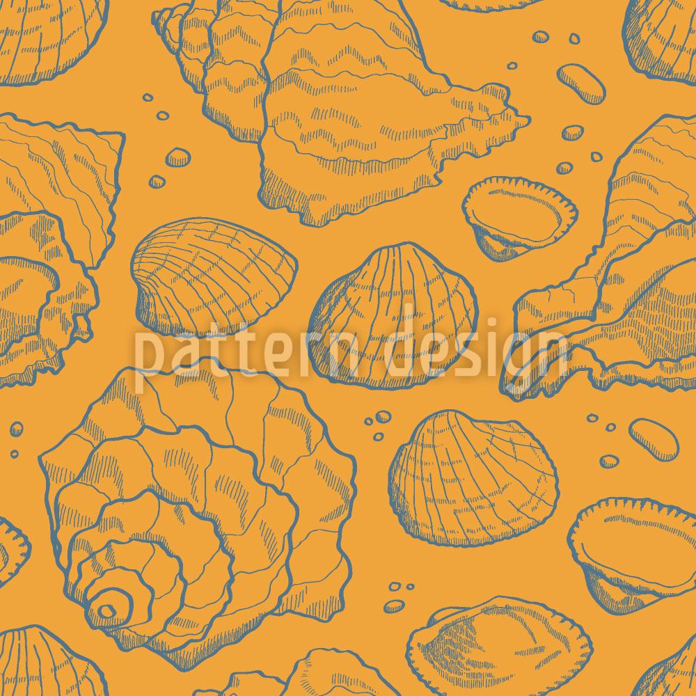 patterned-wallpaper-seashell-gold