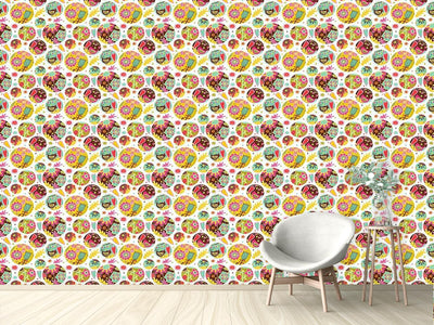 patterned-wallpaper-little-pin-impression