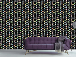 patterned-wallpaper-jewelry-curtain