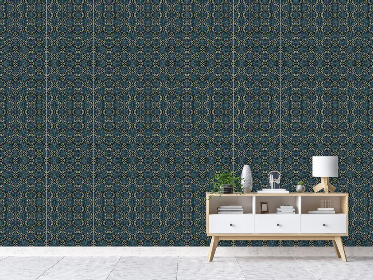 patterned-wallpaper-shah-of-persia