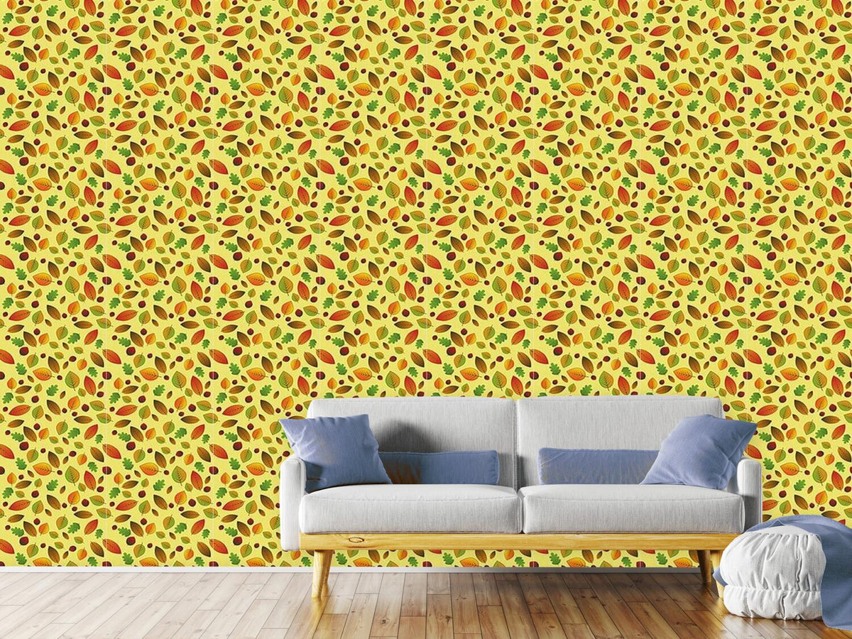 patterned-wallpaper-changing-leaves