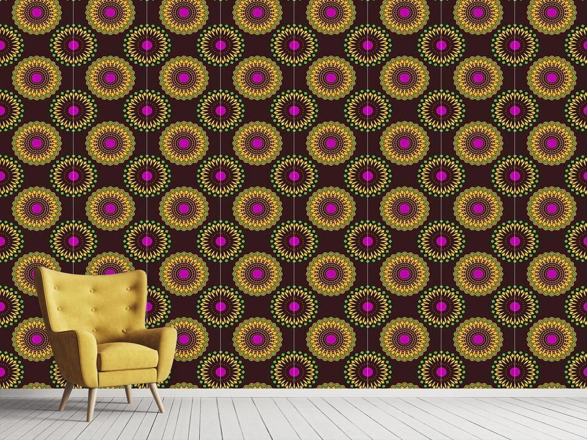 patterned-wallpaper-hypnotic-flowers