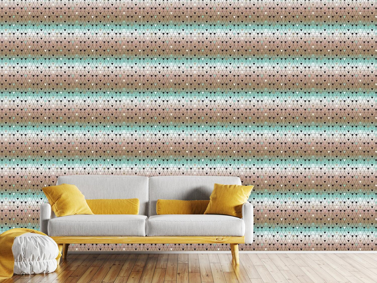 patterned-wallpaper-different-sized-triangles