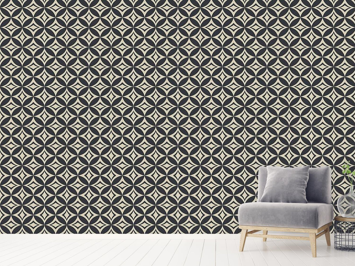 patterned-wallpaper-surrounded-stars