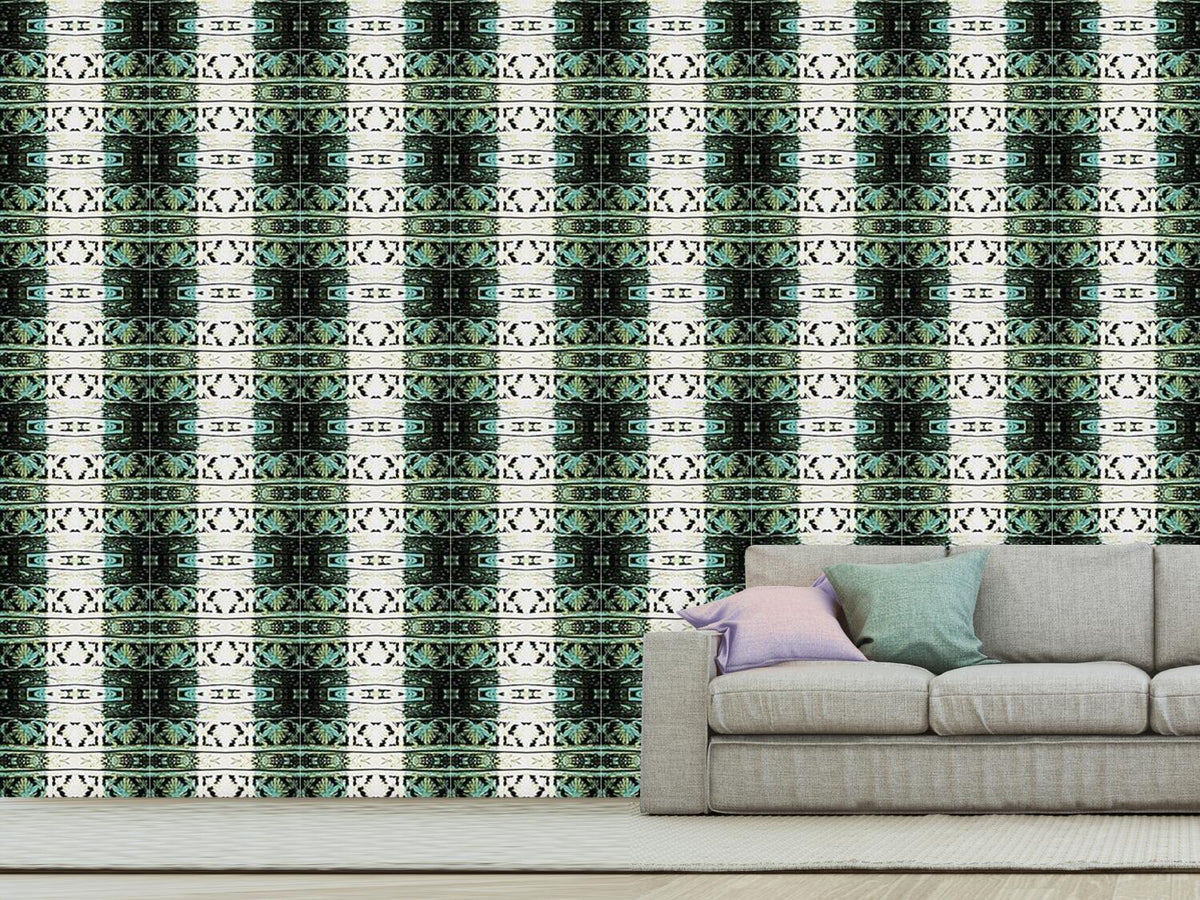 patterned-wallpaper-at-the-end-of-the-labyrinth