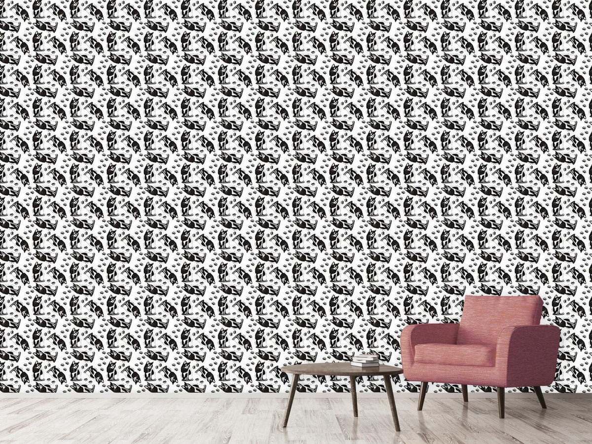 patterned-wallpaper-cats-on-their-watch