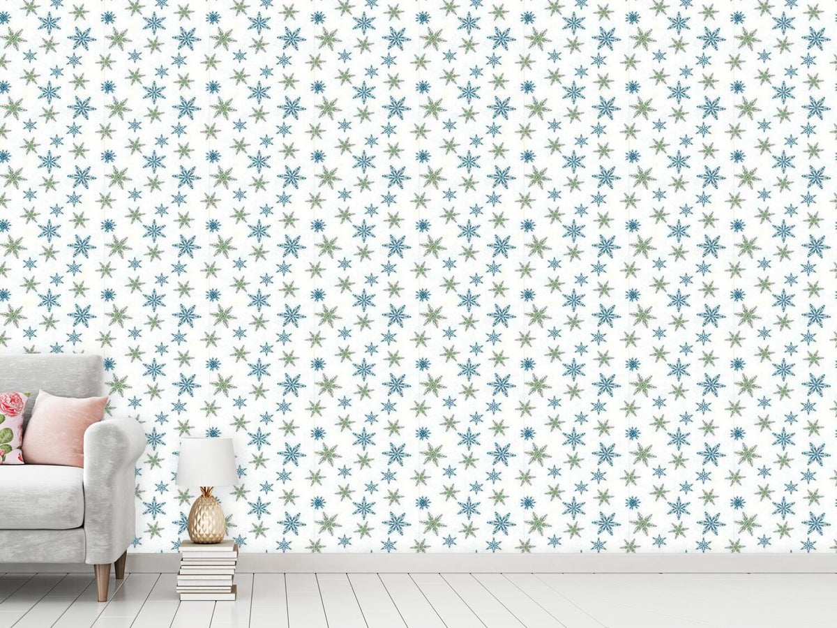 patterned-wallpaper-magic-in-the-snow