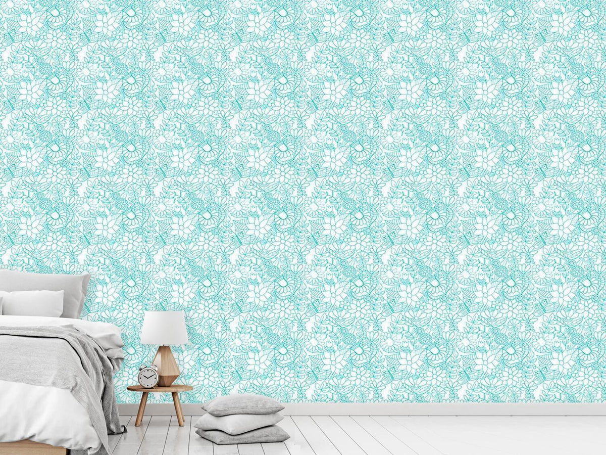 patterned-wallpaper-in-the-garden-of-the-snow-queen